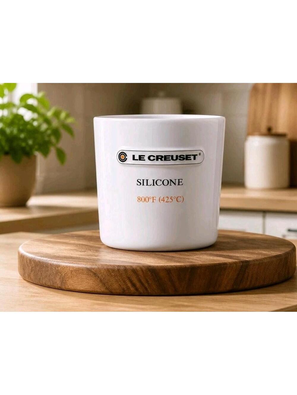 LE CREUSET Craft Series Large Utensil Crock White Stoneware 6-1/4” Tall